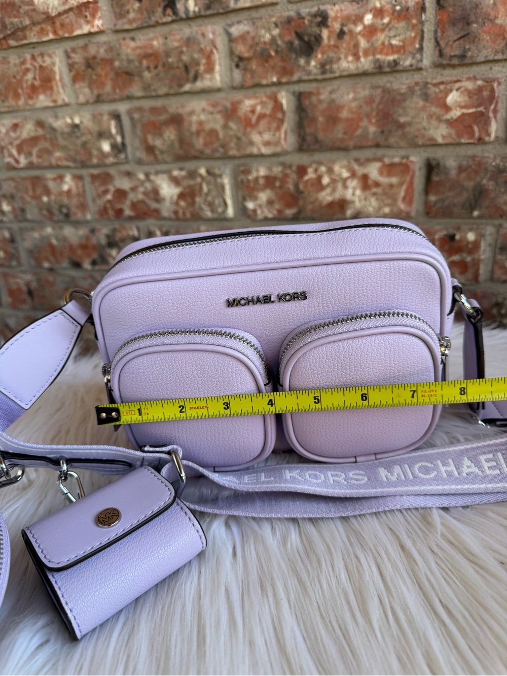 Michael Kors Lilac Leather Crossbody Camera Bag with Matching Pouches - Picture 4 of 9